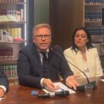 Vardera relaunches her candidacy for the leadership of Sicily: "No steps backwards, I run as president". There is also Alessandro De Leo