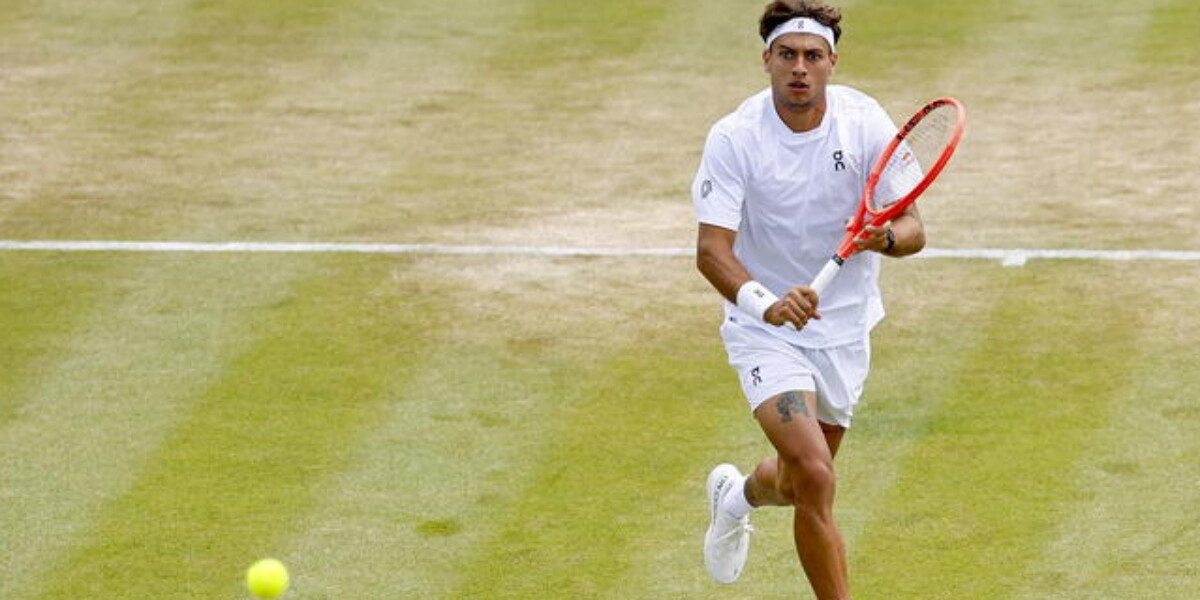 Wimbledon, Cobolli beats Khachanov in five sets and wins the round of 16. I'm out