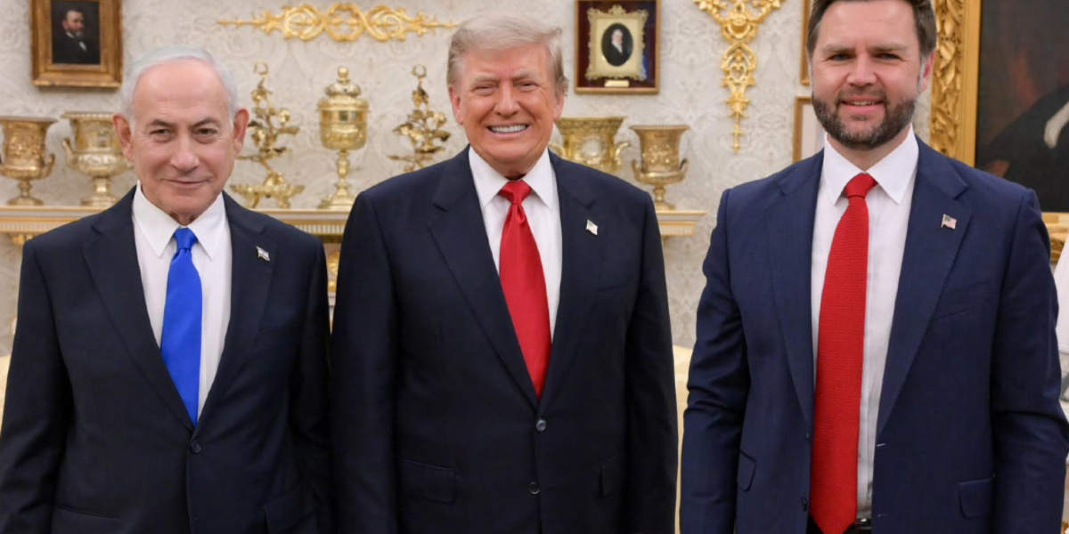 Trump receives Netanyahu at the White House, a "positive and productive" meeting. Meanwhile, a new crackdown on asylum seekers is coming