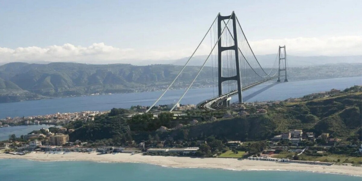 Bridge over the Strait, 361 prescriptions and 77 indications. MIT: «The project has not suffered any interruptions»