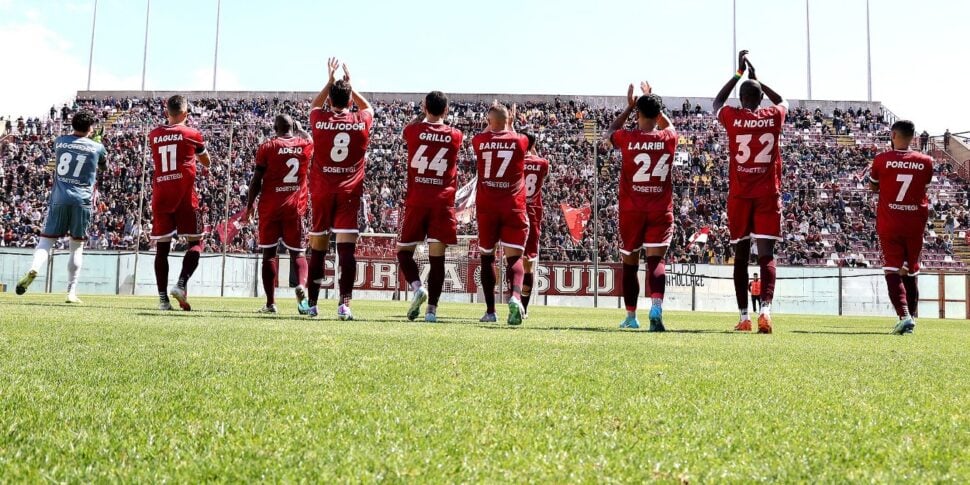 Calcicomercato Reggina: two renewals, other news on the way. Here is the list of those called up for the training camp in Piedmont