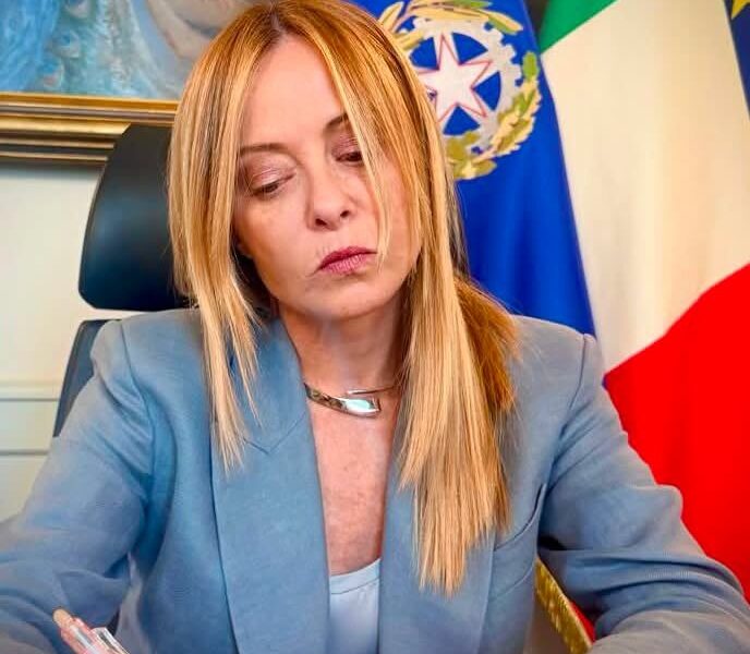 Excise duties, Meloni on the cut in diesel fuel: «Timely response with the few resources available»
