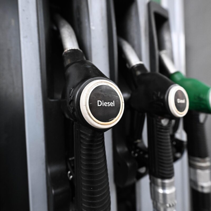Refueling with petrol