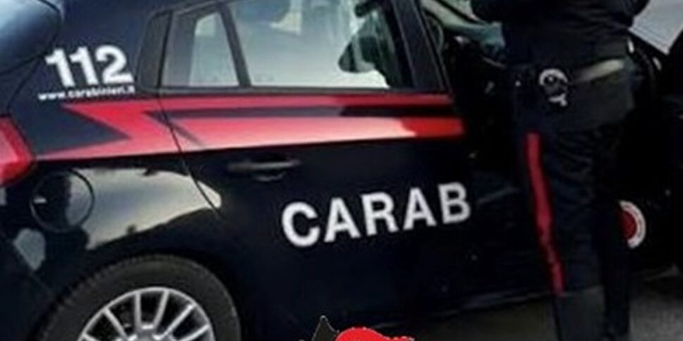 He attacks his wife and tries to strangle her with the cell phone cable: 77-year-old arrested in Giardini Naxos