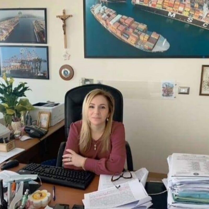 The mayor of Gioia Tauro Simona Scarcella