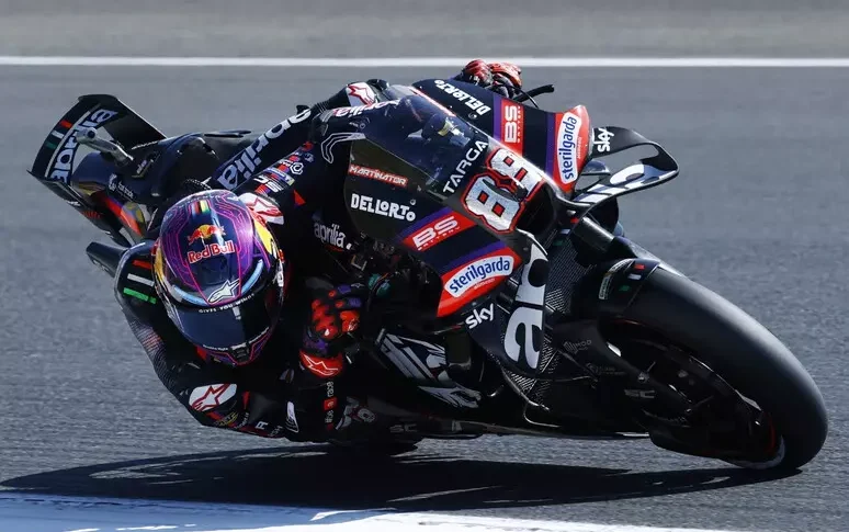 MotoGP, Aprilia dominance at Silverstone. Martin wins the Sprint and appears on pole