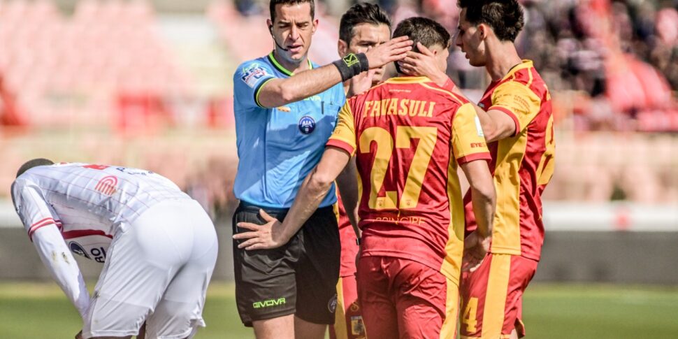 Official, Catanzaro greets Favasuli: «Thanks for the emotions given to the Giallorossi fans». Now the dream of Naples