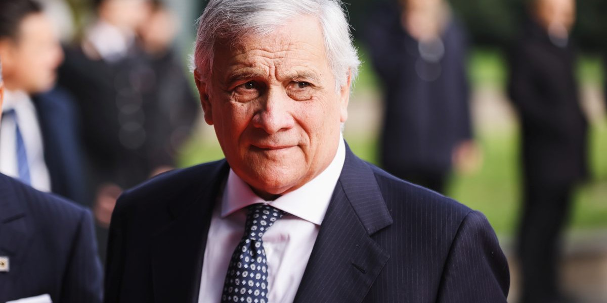 Reggio Calabria, Tajani confident: «The centre-right candidate will win». And on Giannetta: «Clumsy attempt to help the left»
