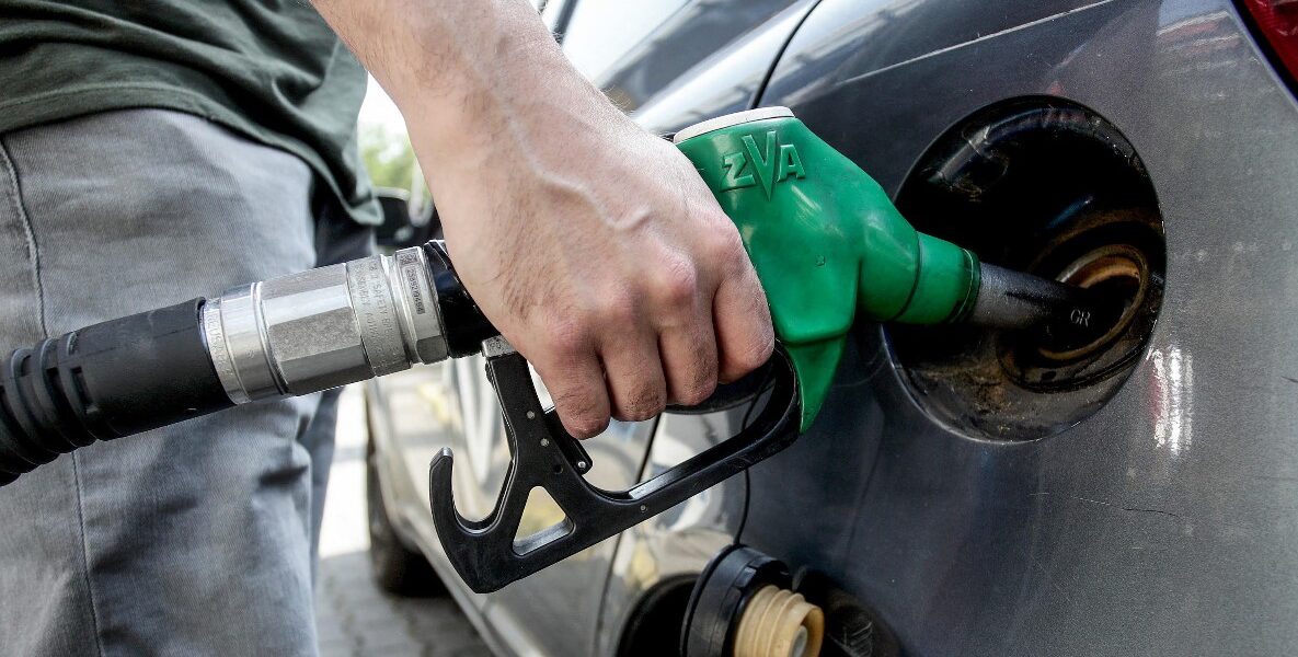 The undeclared full fuel tax: the drain on mobility for Calabrians