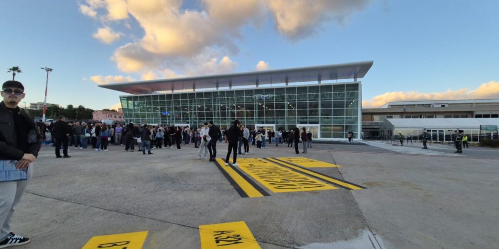 Travel by train, plane, bus and car: August of increases for Calabrians