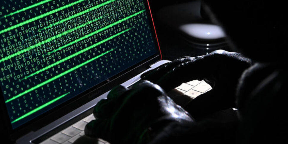 Hackers deceive Revolut and obtain customer data: they would have used the PEC of the Prefecture of Reggio Calabria
