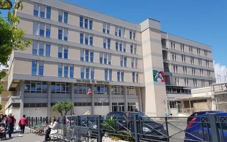 Piloted tenders, the Crotone preliminary hearing judge: no to alternative rites for the defendants in the "Teorema" investigation