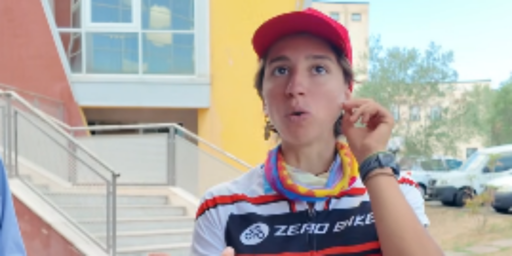 From Milan to Calabria by bike to study Physics at Unical