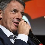 Renzi presents the book in Milan: "If Conte won the primaries I would support him in the government"
