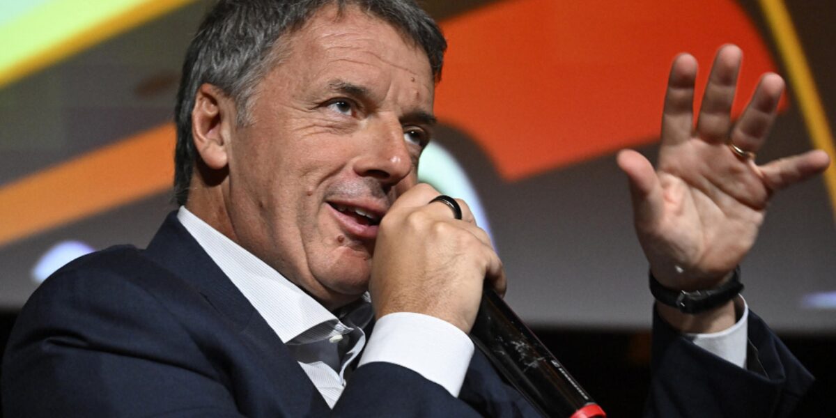 Renzi presents the book in Milan: "If Conte won the primaries I would support him in the government"