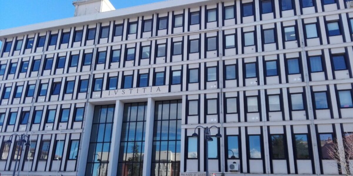 Suspected botulism in Reggio Calabria, antidote from Cosenza to Gom in less than two hours