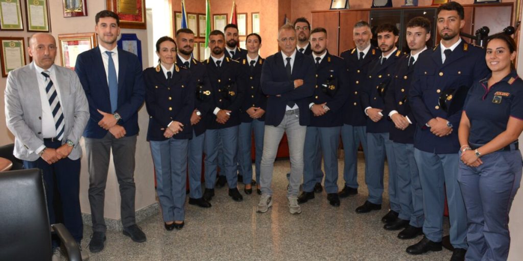 8 officers assigned, 1 deputy inspector and 1 assistant chief to the Vibo Valentia Police Headquarters