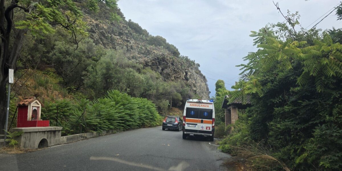 A 44-year-old found dead in the former Salamone restaurant in Capo Milazzo, police investigations