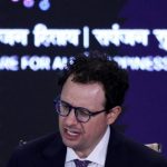 AI, Amodei's alarm: "Within 6-12 months it can control the Internet"
