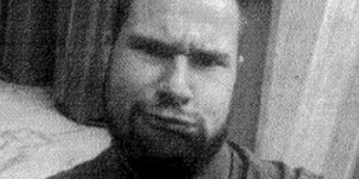 Dead in the ambulance, Luca Spada published selfies with the coffins in the chats