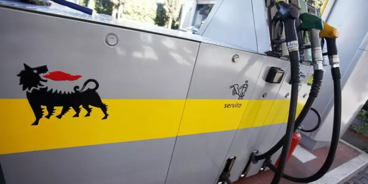 Dear fuel, Eni launches the price cap on petrol (€1.99) and diesel (€2.19). For one month from September 28th and could be extended until the end of the year