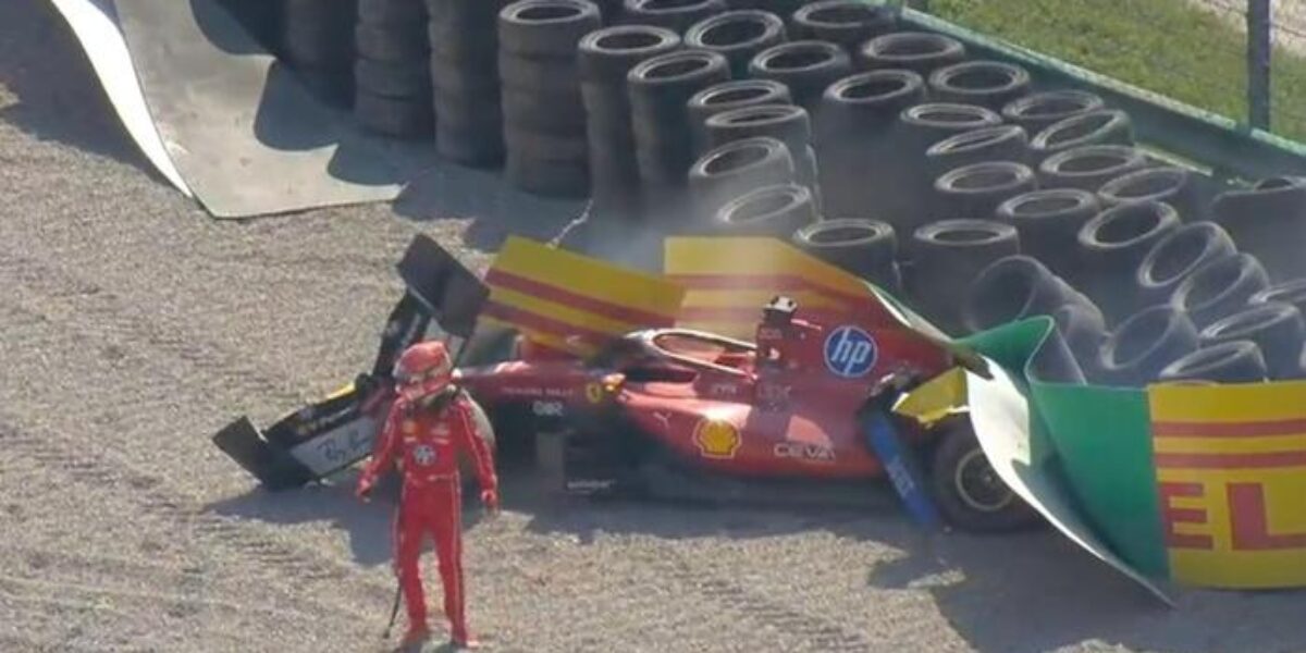 F1, Monza GP: Leclerc retires after an accident on the third lap. He is unharmed