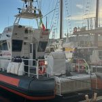 Falls on the catamaran, rescue is called: 67-year-old transferred from the Coast Guard to Lipari