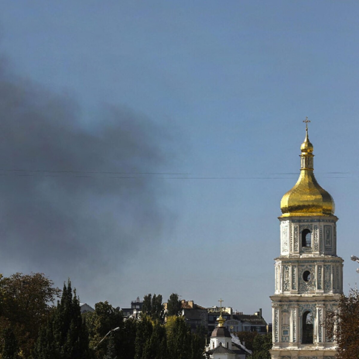 Kiev, a Russian drone on the 007 house, aimed at the office of the boss Zelensky orders the counterattack