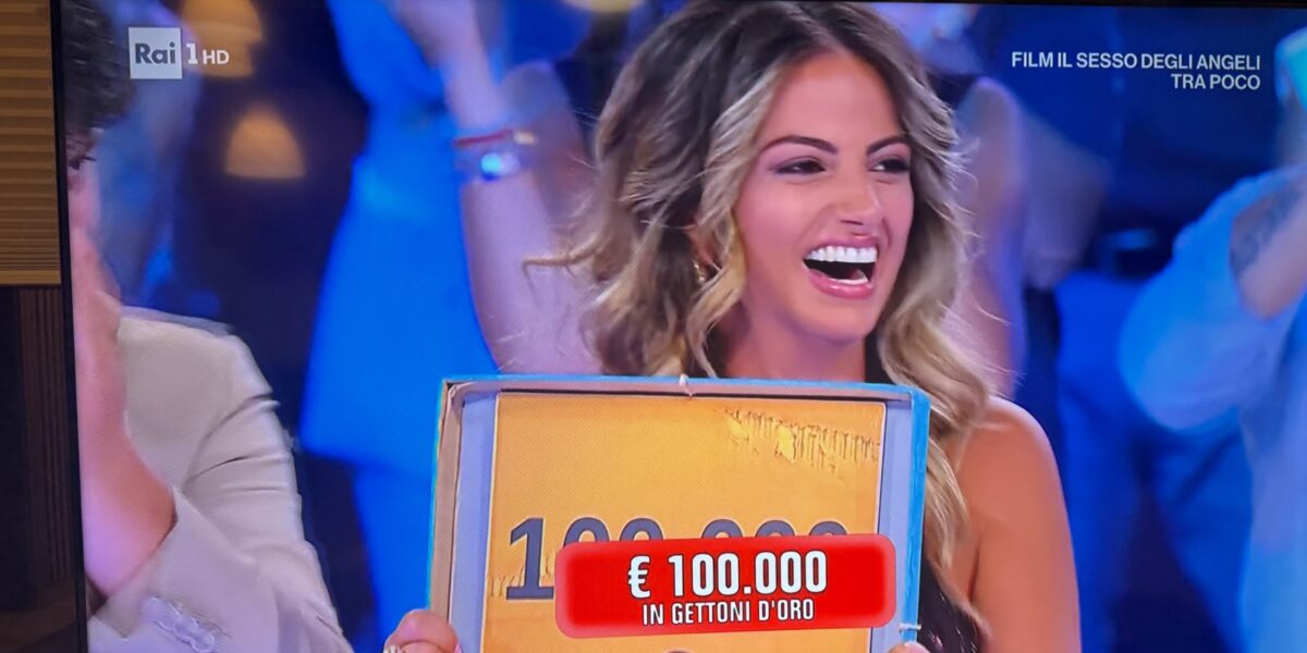Luck smiles on Serena Truncellito from Calabria: 26 episodes of Affari Tuoi and a final worth 100 thousand euros