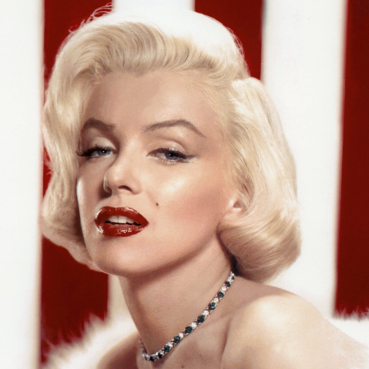 Marilyn_Monroe,_Photoplay_1953