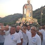 Messina, Curcuraci renews its devotion: the Madonna dei Bianchi in procession PHOTO