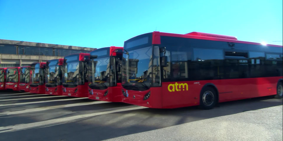 Messina, the paradox of buses for students: free if you change neighborhood, paid if you stay in the same area