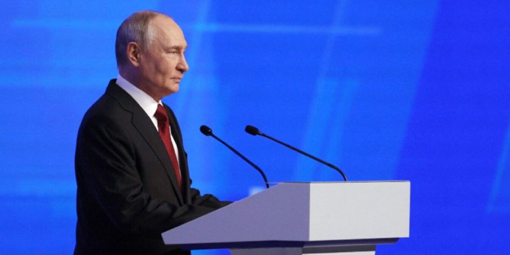 Moscow threatens reprisals on British weapons bases in Kiev. Trump: Putin will not attack NATO territories