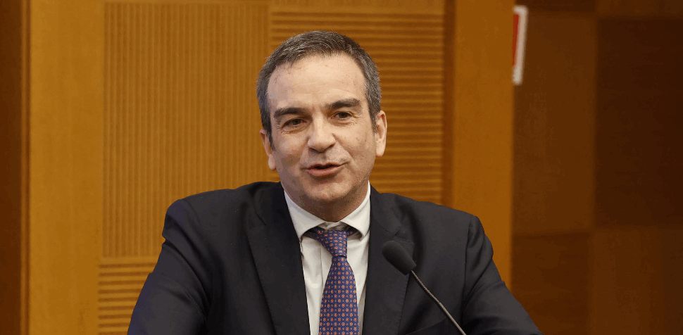 Occhiuto presents “The courage to govern”, the book-manifesto of the Calabrian governor