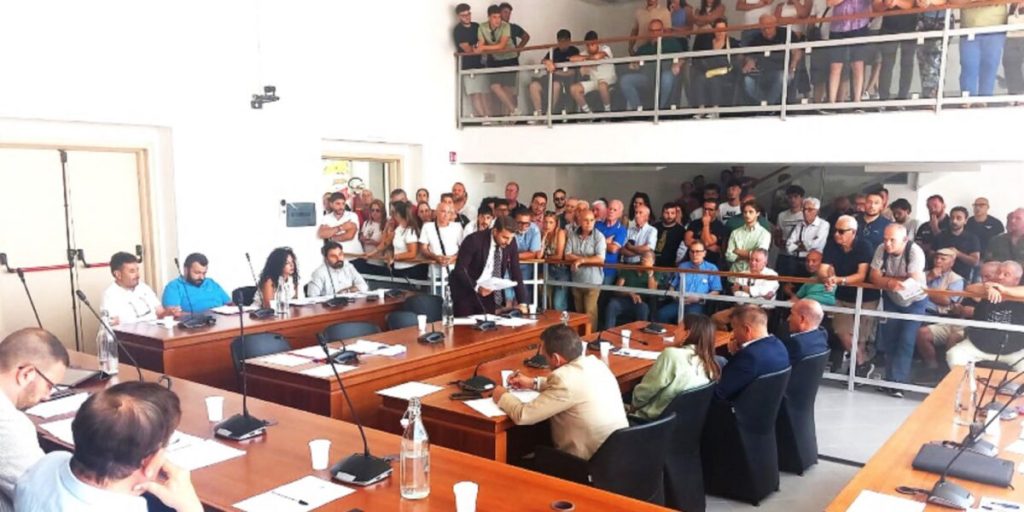 San Giovanni in Fiore, mayor Barile tests the budget: failure would lead to dissolution