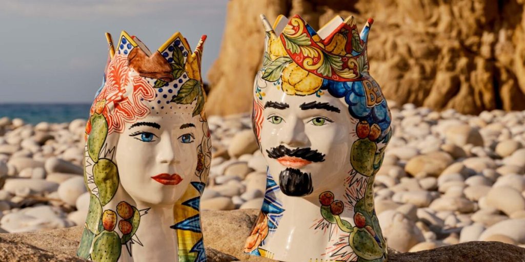Sicilian Pop, ceramics change shape: Santo Stefano and Mistretta become sets of tradition that is renewed