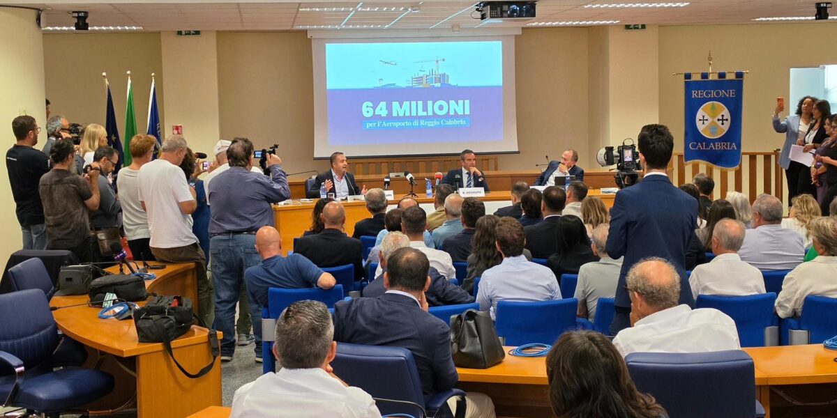 Strait Airport, investments of 64 million announced: new terminal and pier for Messina
