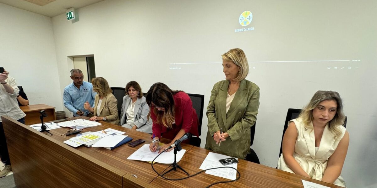 The Calabria Region presents the three-year plan against violence against women PHOTO