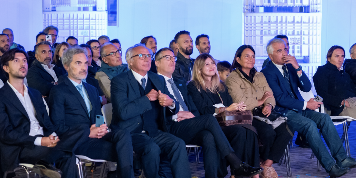 The Gias model at «Boss in Incognito», the employees gathered in Mongrassano to watch the episode