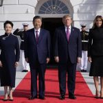 Trump welcomes Xi to the White House: "A great friendship". The Chinese leader: together "along a safe route towards the future"