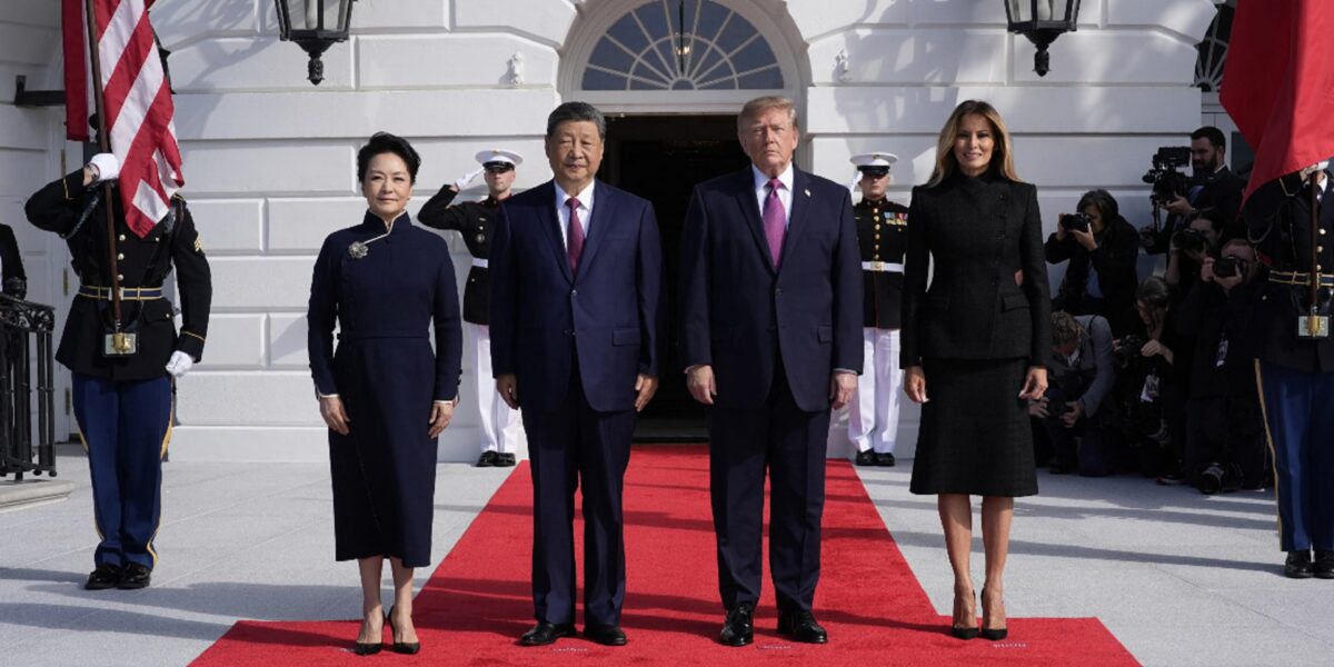 Trump welcomes Xi to the White House: "A great friendship". The Chinese leader: together "along a safe route towards the future"