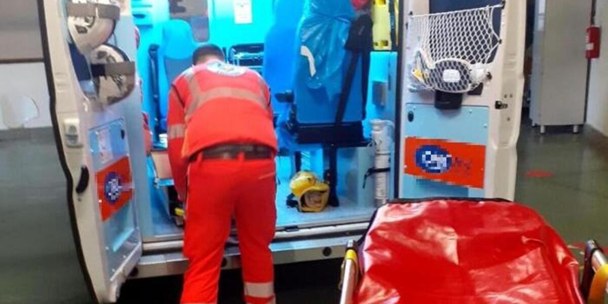 Woman dies at home in Belvedere Marittimo, an accident stops the medical vehicle in Diamante
