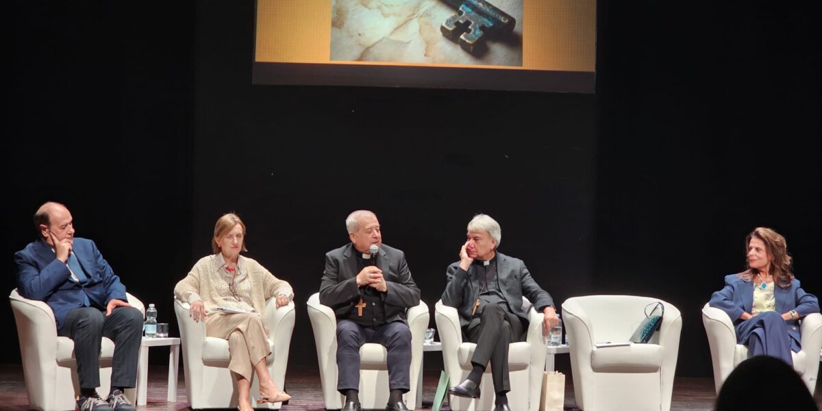 “A door that opens”: the “Il Delfino” solidarity center in Cosenza celebrates 40 years of stories, hospitality and hope
