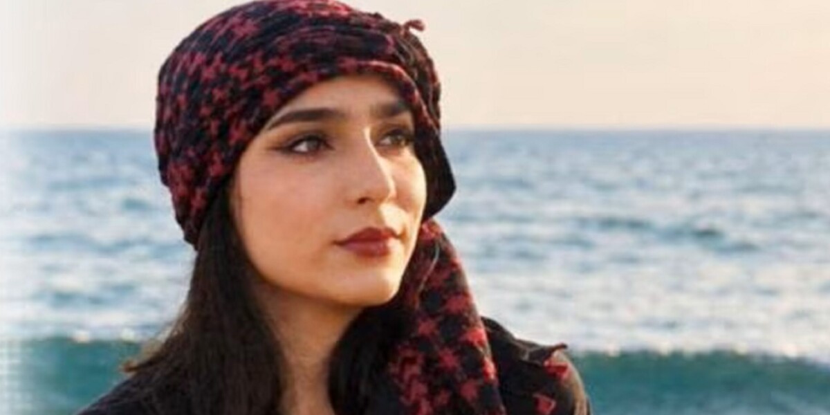 Najmeh Amini risks execution in Iran at the age of 23: the conviction for a post on social media