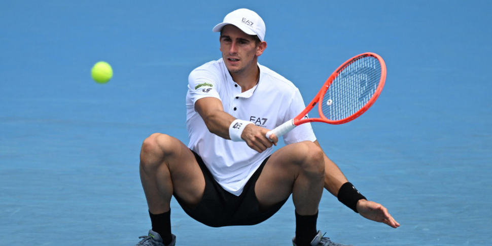 ATP Tokyo, Arnaldi ko with Alcaraz. Berrettini was also eliminated