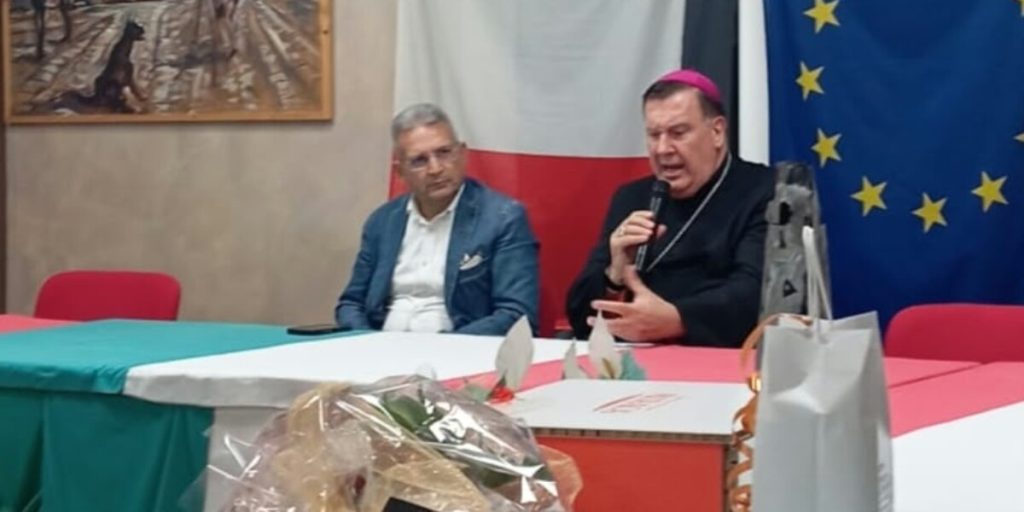 Archbishop Maniago meets entrepreneurs in Cicala: «Here it takes courage to do business»
