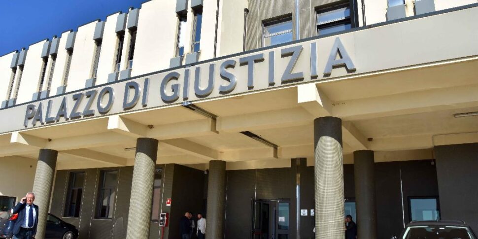 Corigliano Rossano, mother on trial for not letting her ex see her son: acquitted because the fact does not exist