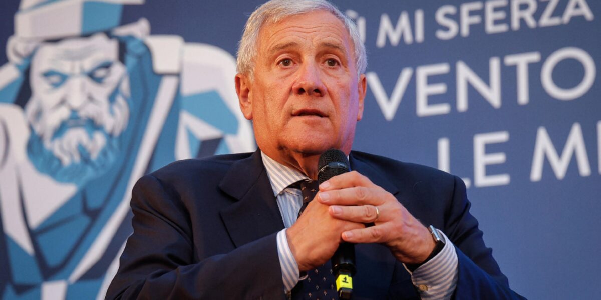 Dear fuels, Tajani: «It's wrong to block the motorways, so diesel fuel doesn't go down»