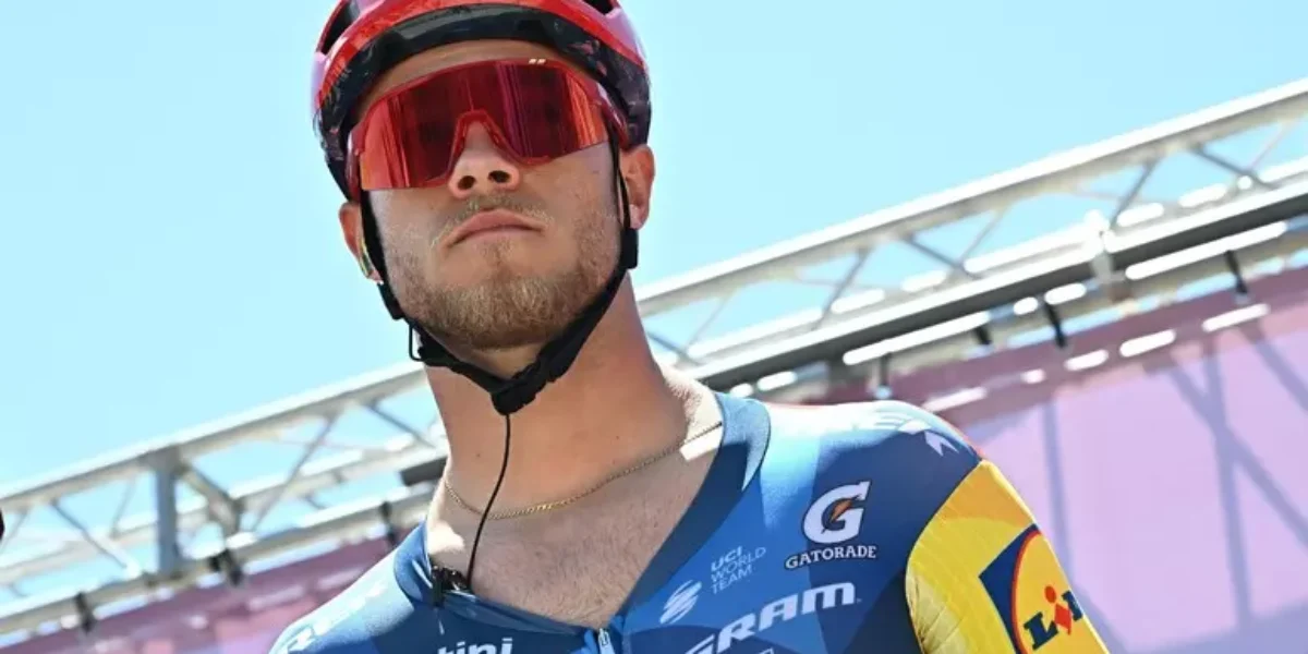 Jonathan Milan, gold and world record in Shanghai: Bronze Ganna, Italy gets back on track