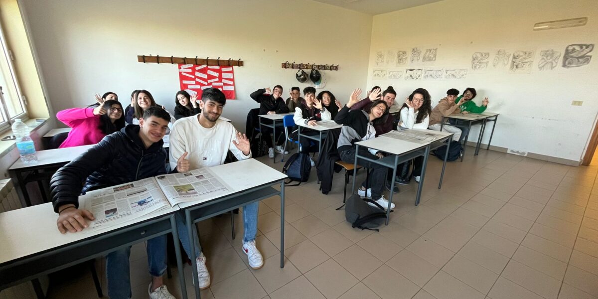 Newspapers in the classroom, the new call allocates two million euros for schools: last year over a thousand requests